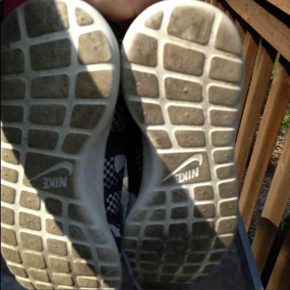 UniSex Nike Camo Kicks 👟👟 - Picture 5 of 7